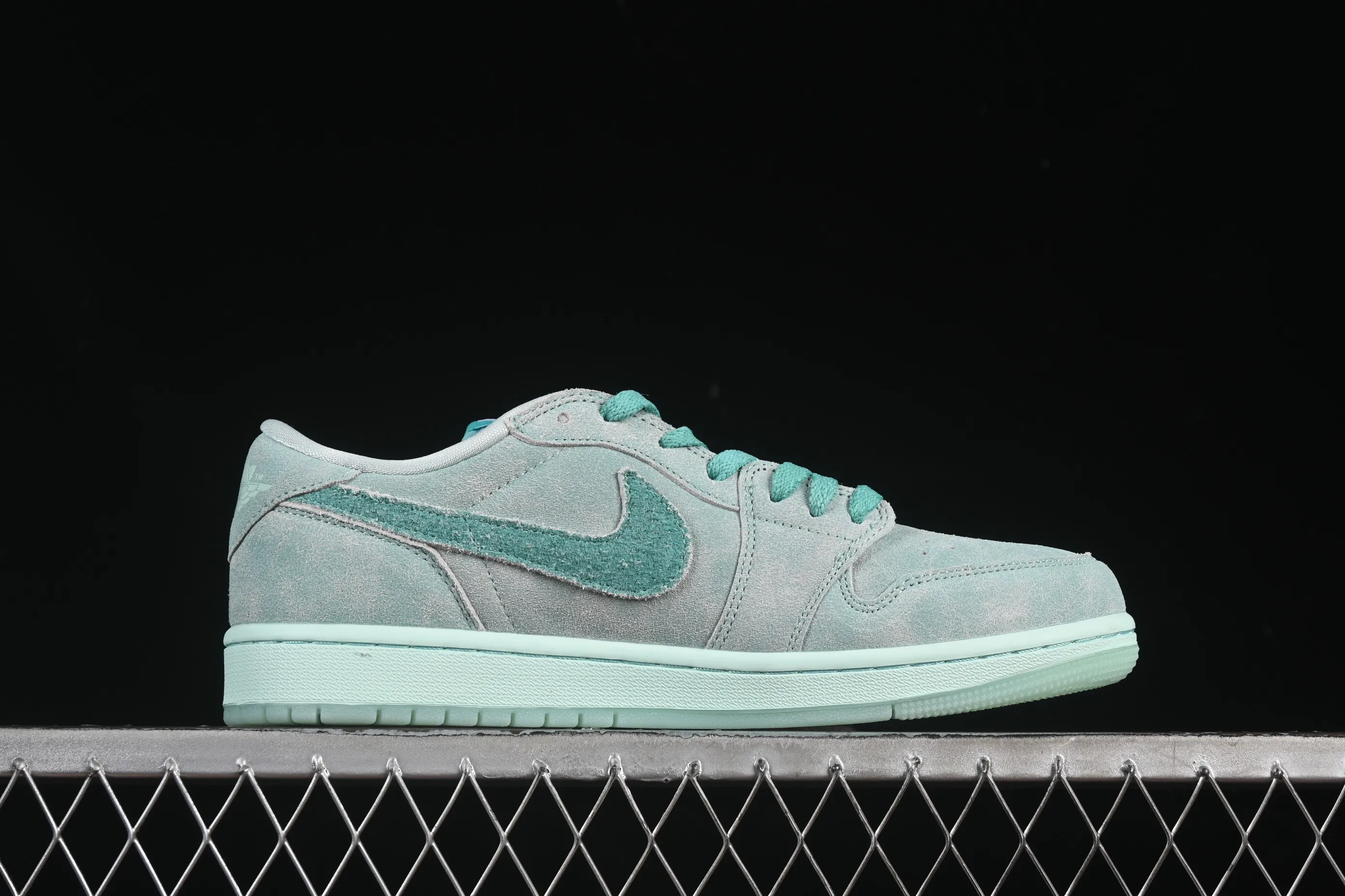 All categories Air Jordan Jordan series basketball shoes Air Jordan 1 Low Air Jordan 1 Low "Washed Teal" AJ1 Joe 1 ice mint low-top cultural casual sneakers HQ8111-300